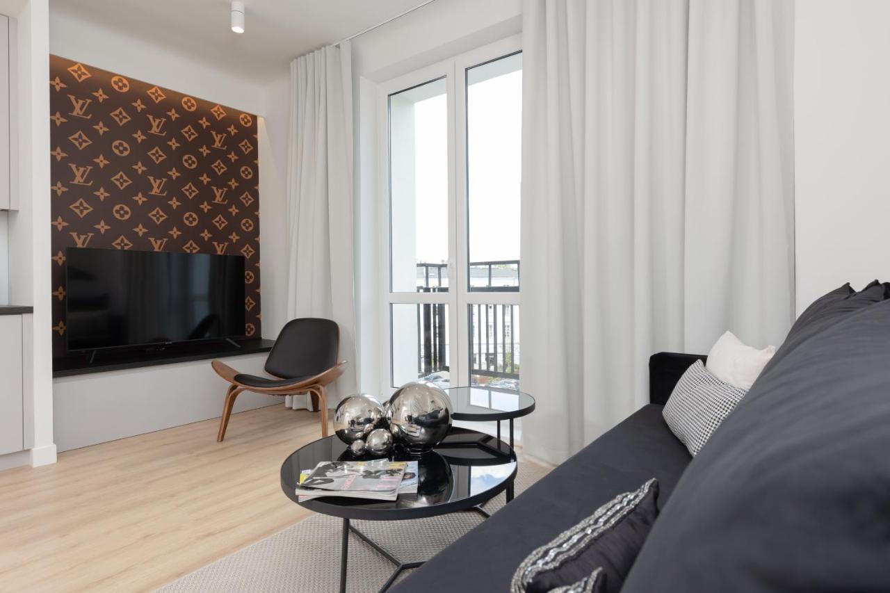 Fashionable City Center Apartment By Noclegi Renters Varşovia Exterior foto